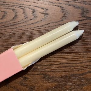 2 Ivory Taper Candles White Avon Candle Vintage NWT NIB